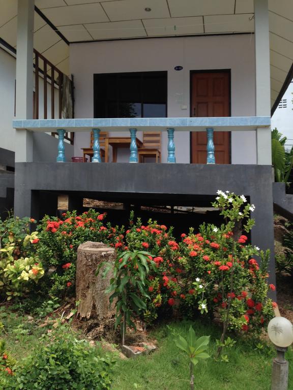 Light In Bungalow Haad Rin Bagian luar foto